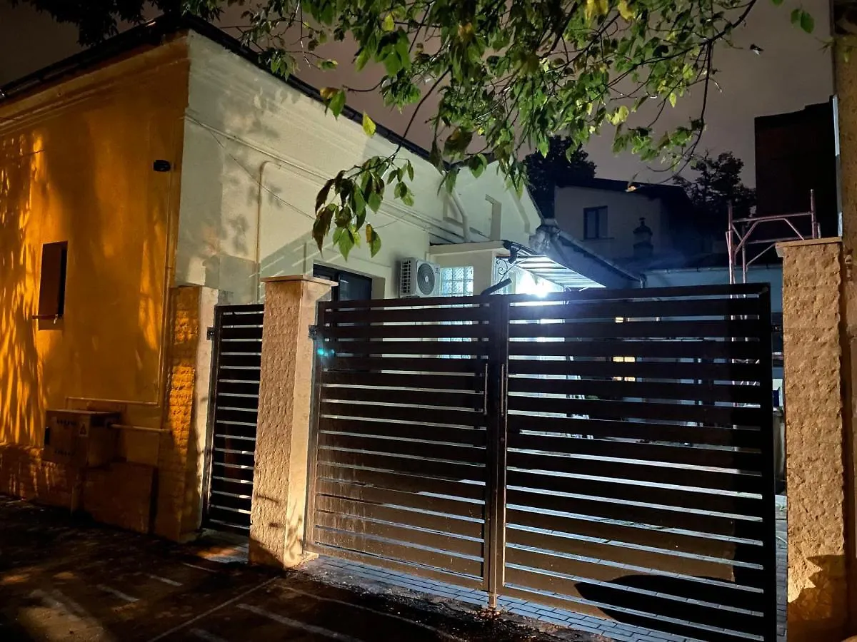 Casa Serena - Garden Stay Bukurešť Rumunsko